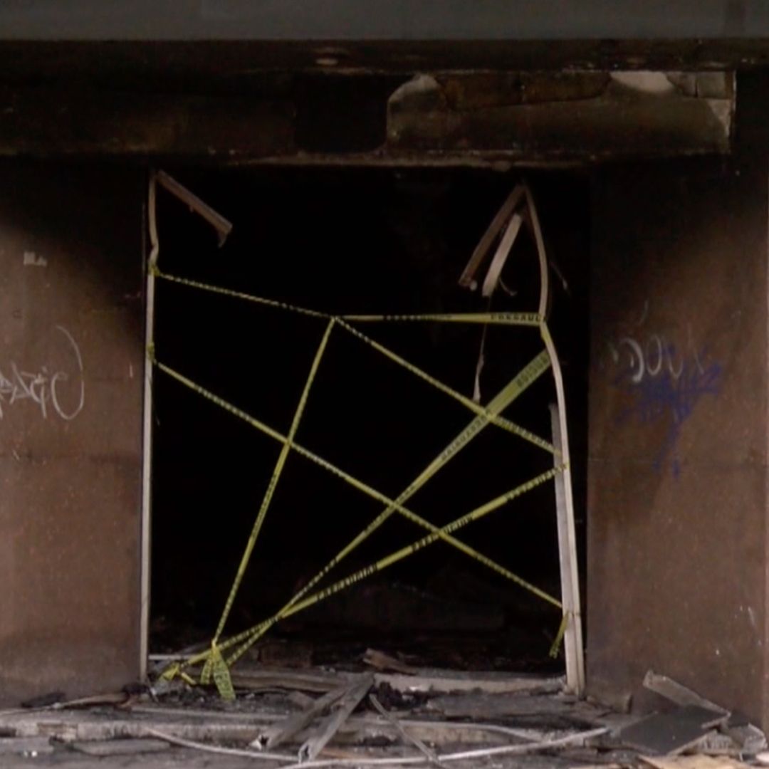 Hombre Muere tras Incendio en Inmueble Abandonado en el Centro de Tampico